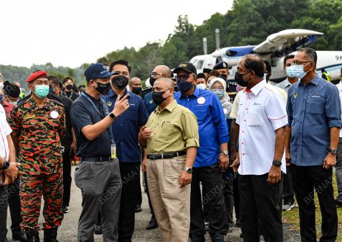 DATUK SERI SAARANI MOHAMAD