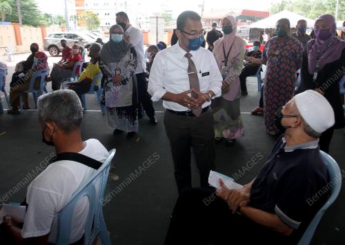 DATUK DR NOOR AZMI GHAZALI