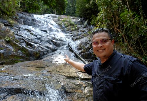 TINJAUAN DI AIR TERJUN TANJUNG BATU