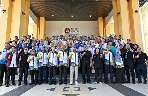DATUK SERI DR ZAMBRY ABD KADIR