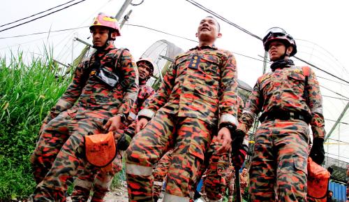 OPERASI SAR TANAH RUNTUH