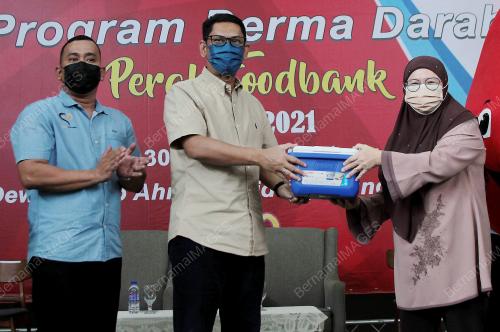 DATUK SERI AHMAD FAIZAL AZUMU