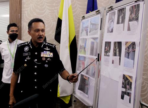 DATUK MOHD YUSRI HASSAN BASRI