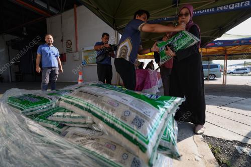 JUALAN BERAS PUTIH TEMPATAN