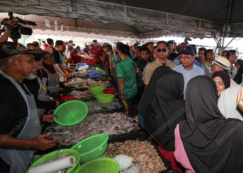 DATUK SERI ANWAR IBRAHIM