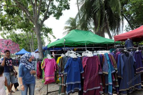 PK03_28062015_PASAR_KEMBOJA