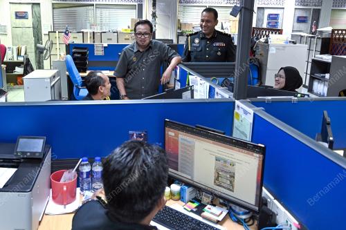 DATUK KAMALLUDIN ISMAIL