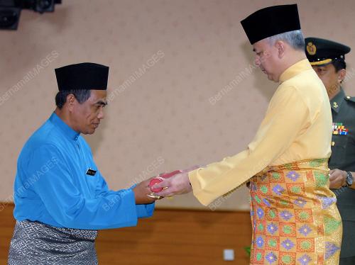PK03_30012012_WATIKAH