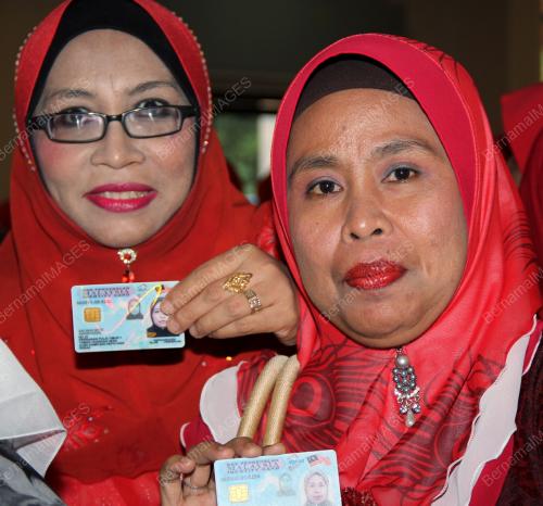 PK03_30112013_UMNO