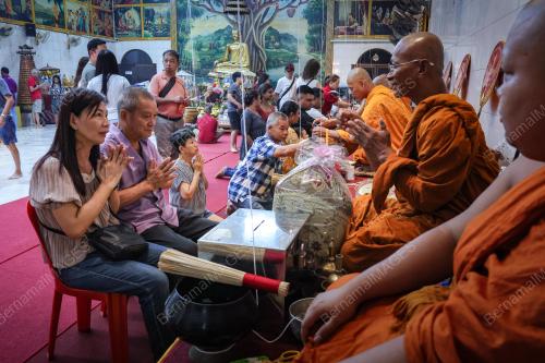HARI WESAK