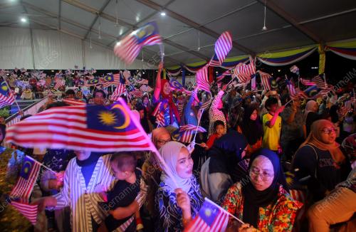 AMBANG MERDEKA NEGERI PERAK