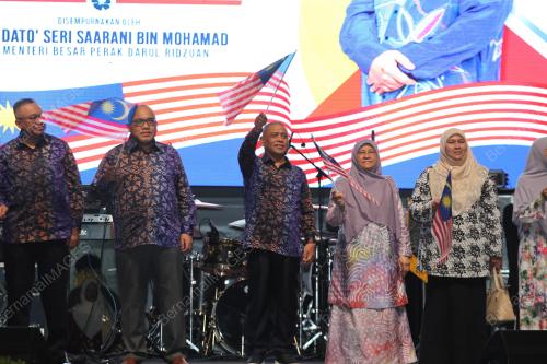 DATUK SERI SAARANI MOHAMAD