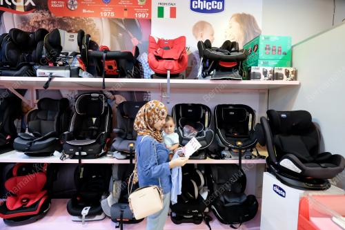 CHILD RESTRAINT SYSTEM