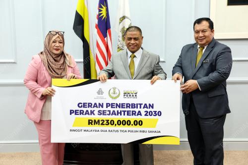 DATUK SERI SAARANI MOHAMAD