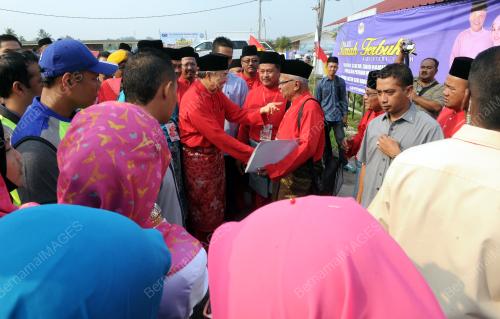 PK04_01082015_ZAHID