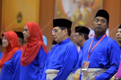 PK04_01102016_UMNO