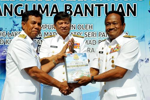 PK04_03042015_NAVY