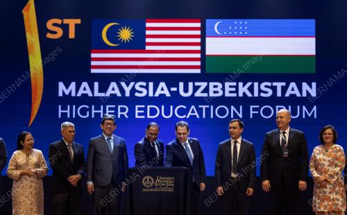 DATUK SERI DR ZAMBRY ABD KADIR