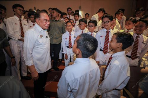 DATUK SERI ANWAR IBRAHIM