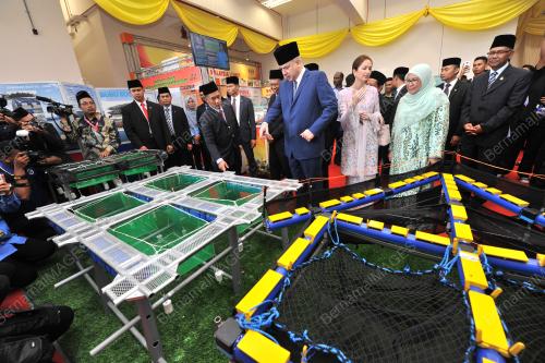 PK04_04072017_SULTAN_NAZRIN