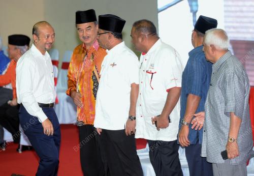 PK04_04102013_UMNO