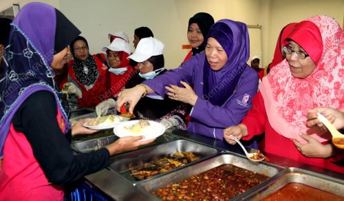 PK04_05012015_AZIZAH
