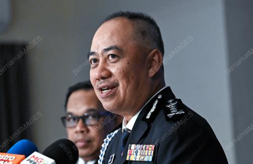 DATUK MOHD ALWI ZAINAL ABIDIN