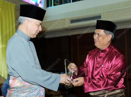 PK04_05112013_MAAL_HIJRAH