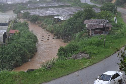 PK04_06032012_SUNGAI