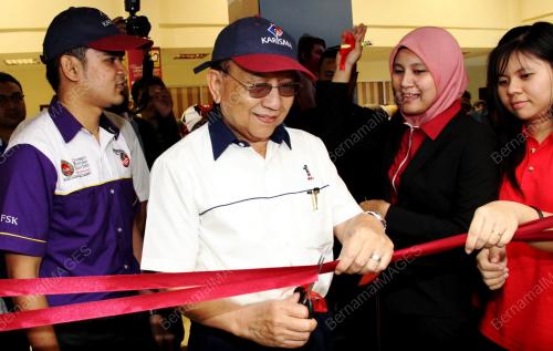PK04_06112012_POTONG
