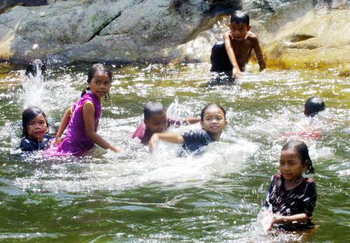 KANAK-KANAK ORANG ASLI