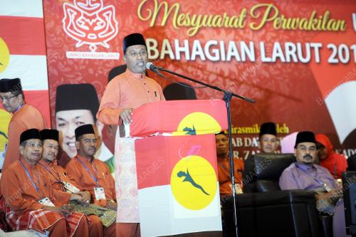 PK04_08082015_UMNO