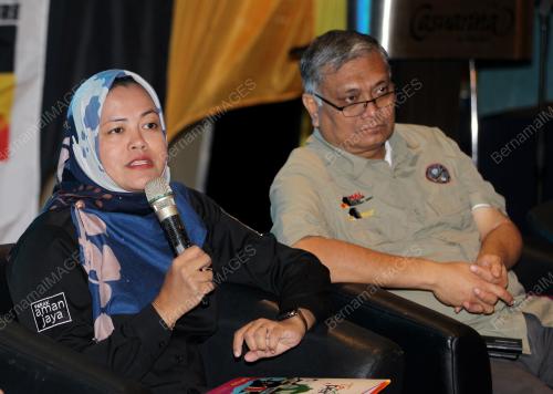 DATUK NOLEE ASHILIN MOHAMED RADZIt