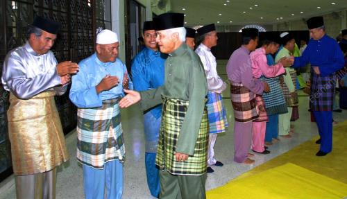 SULTAN AZLAN SHAH