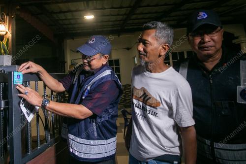 DATUK SERI HASNOL ZAM ZAM AHMAD
