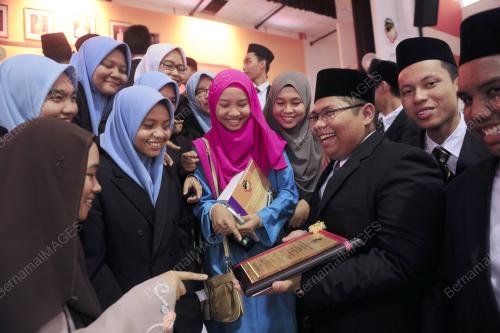 PK04_09042016_TUANKU_ZARA