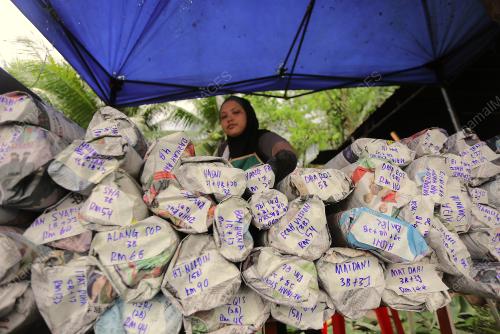 TINJAUAN PERSIAPAN AIDILFITRI