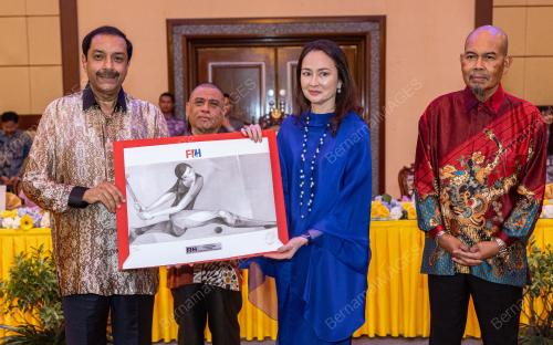TUANKU ZARA SALIM