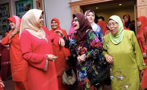 PK04_09092013_SHAHRIZAT