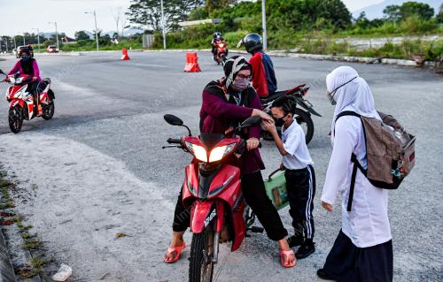 SESI_PERSEKOLAHAN