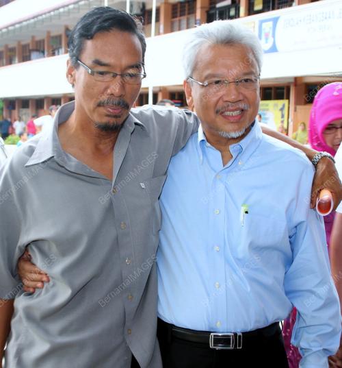 PK04_10032012_HUSNI_HAMZAH