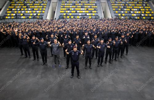 DATUK SERI MOHD YUSRI HASSAN BASRI