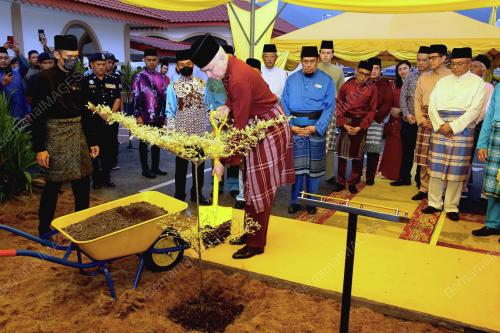 SULTAN NAZRIN SHAH