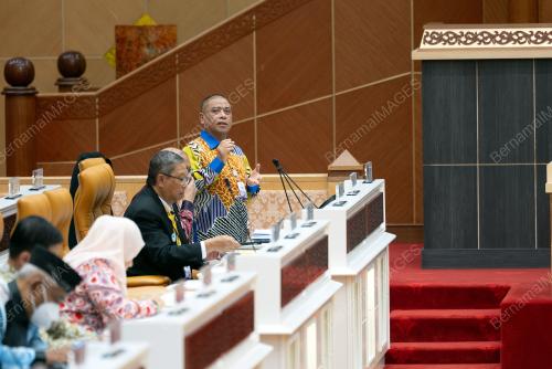 DATUK SERI SAARANI MOHAMAD