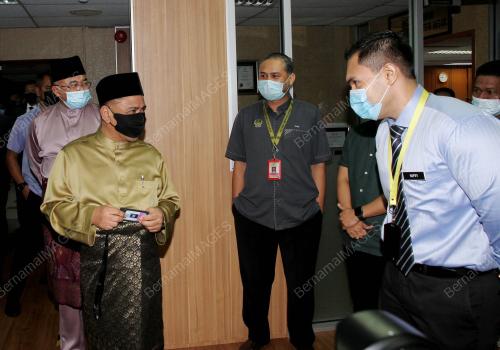 DATUK SAARANI MOHAMAD