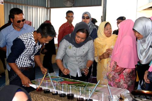 PK04_12022019_WARGA_EMAS