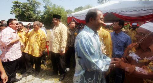 ZAMBRY ABDUL KADIR