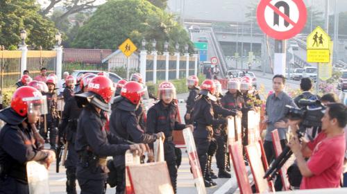 BANGUNAN PERAK DARUL RIDZUAN