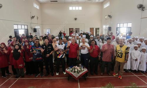 PROF MADYA DATUK DR MOHAMED AZAM MOHAMED ADIL
