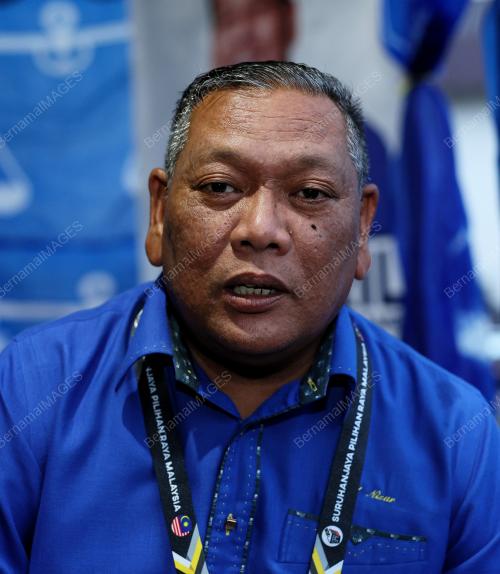 DATUK MOHD NIZAR ZAKARIA